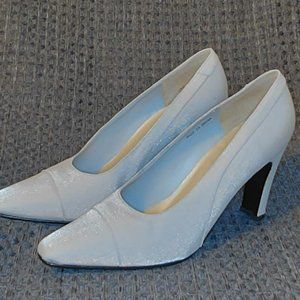 Karen Scott Silver Woman's High Heel Shoes Size 7.5